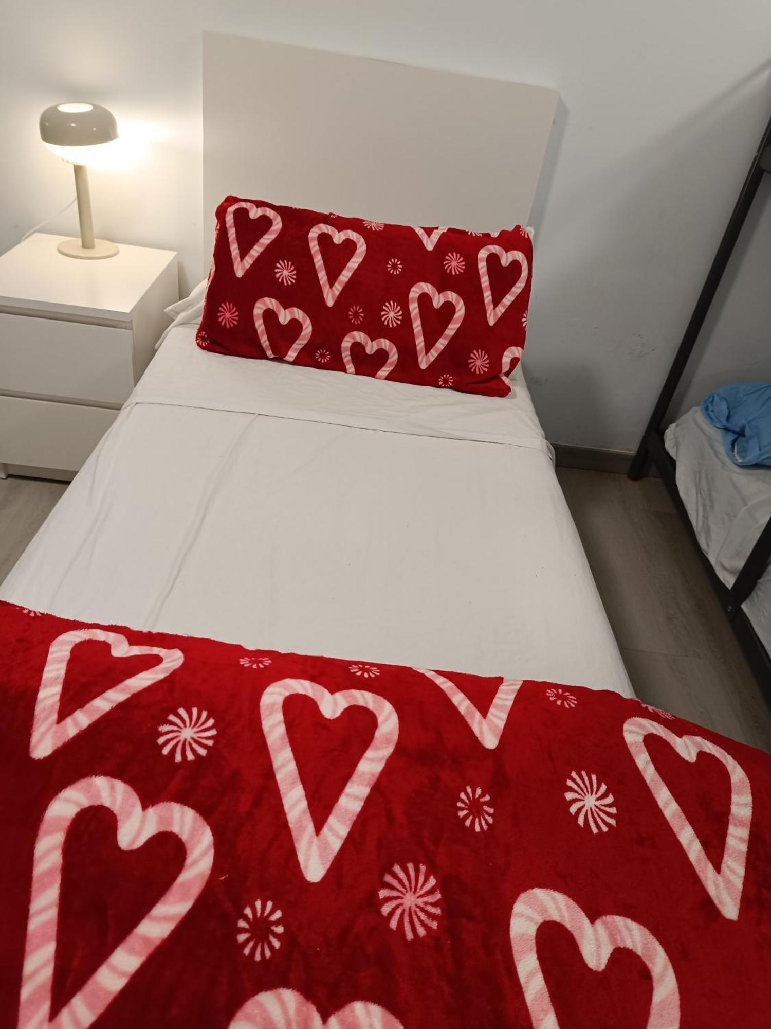 Hostel Latimoamericano Masculino Мадрид Екстериор снимка